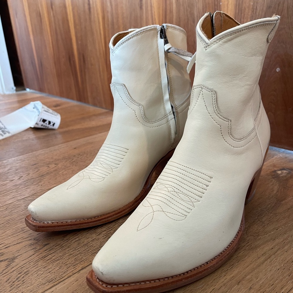 Elegant Cream Western Ankle Boots